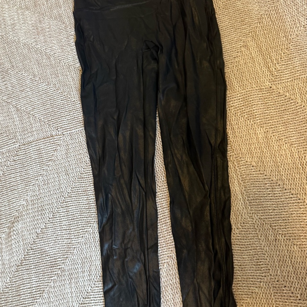 SPANX Faux Leather Leggings - Size Medium - Black - Power Waistband